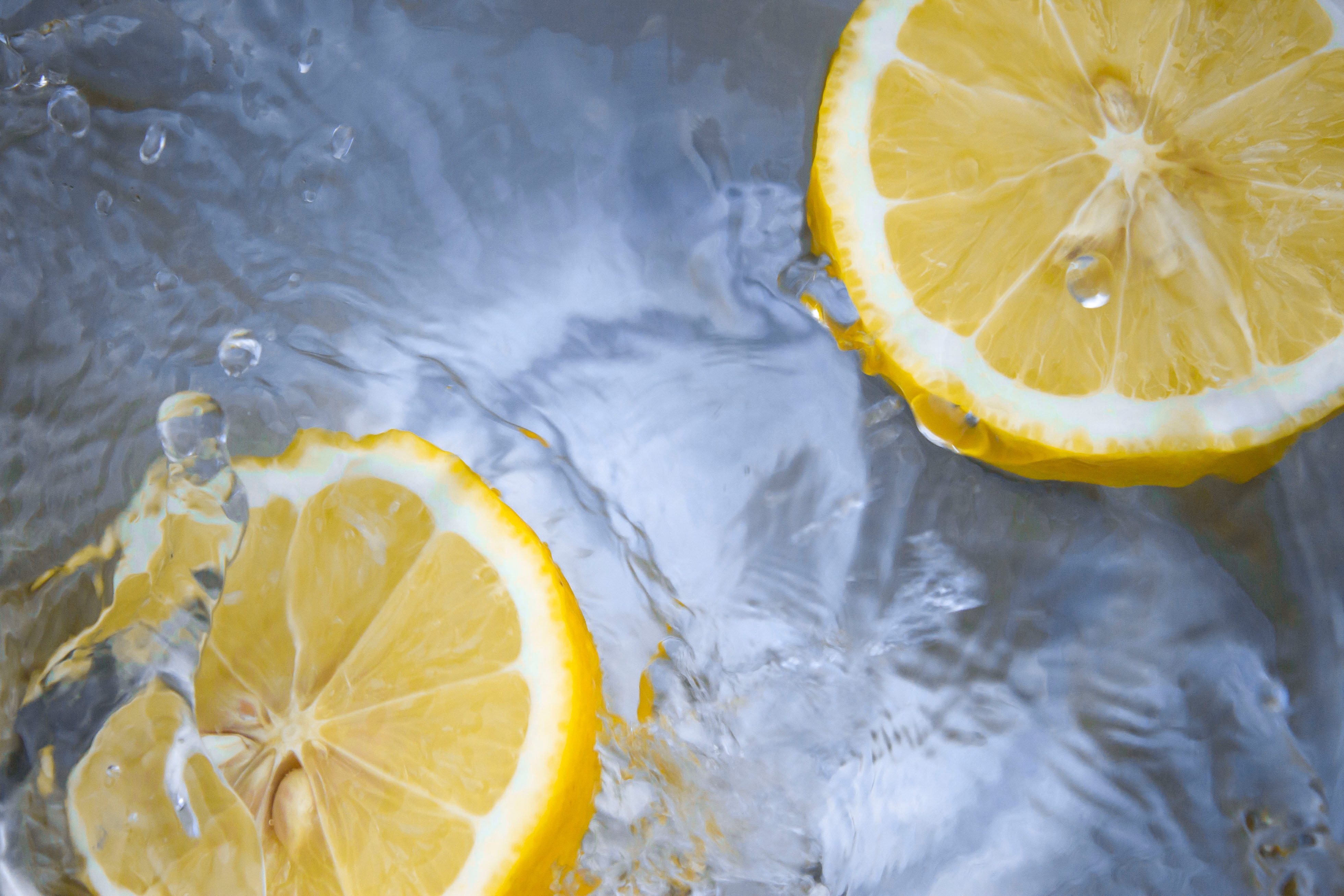 My Top 5 Health Benefits of Lemons